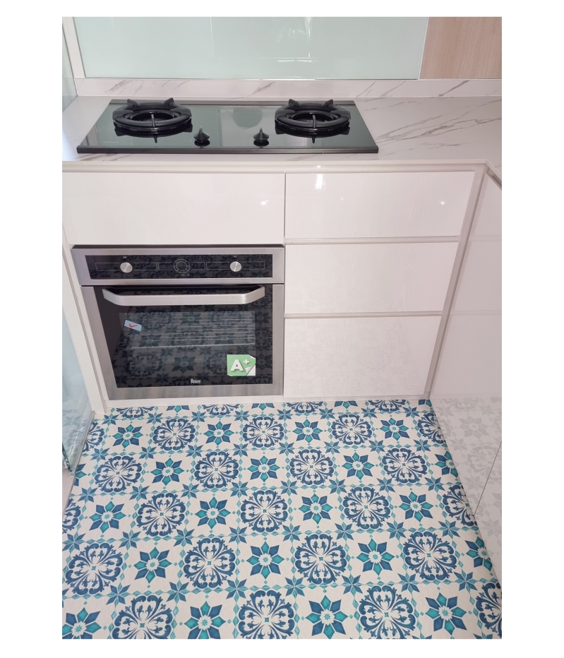 cushioned floor makes the room look more alive